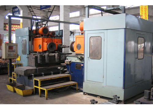 減速箱體五軸數控鏜銑床